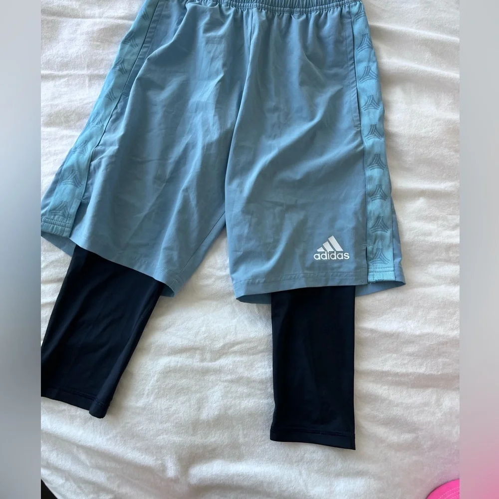 ADIDAS Men’s S soccer / basketball shorts - Picture 5 of 6